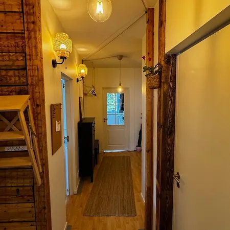 Spacious Family-friendly Apartment, Free Parking アパート タリン